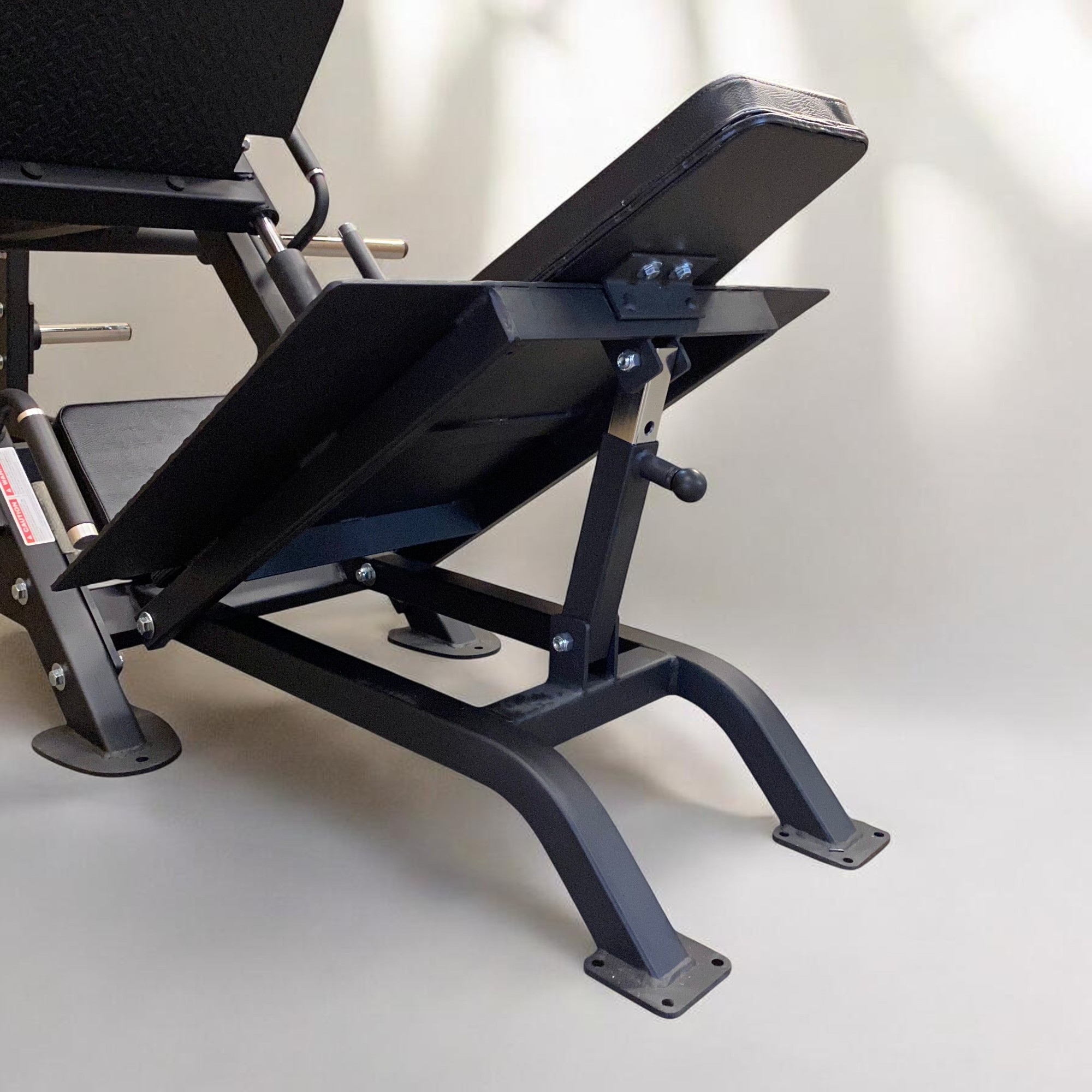 #1430 Leg Press Hack Squat footplate adjustment